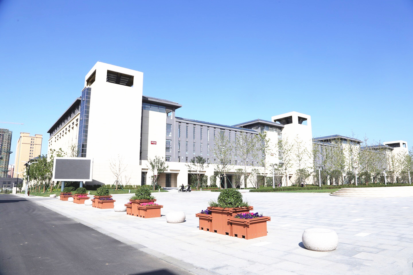 山东财经大学莱芜校区工程(图4)